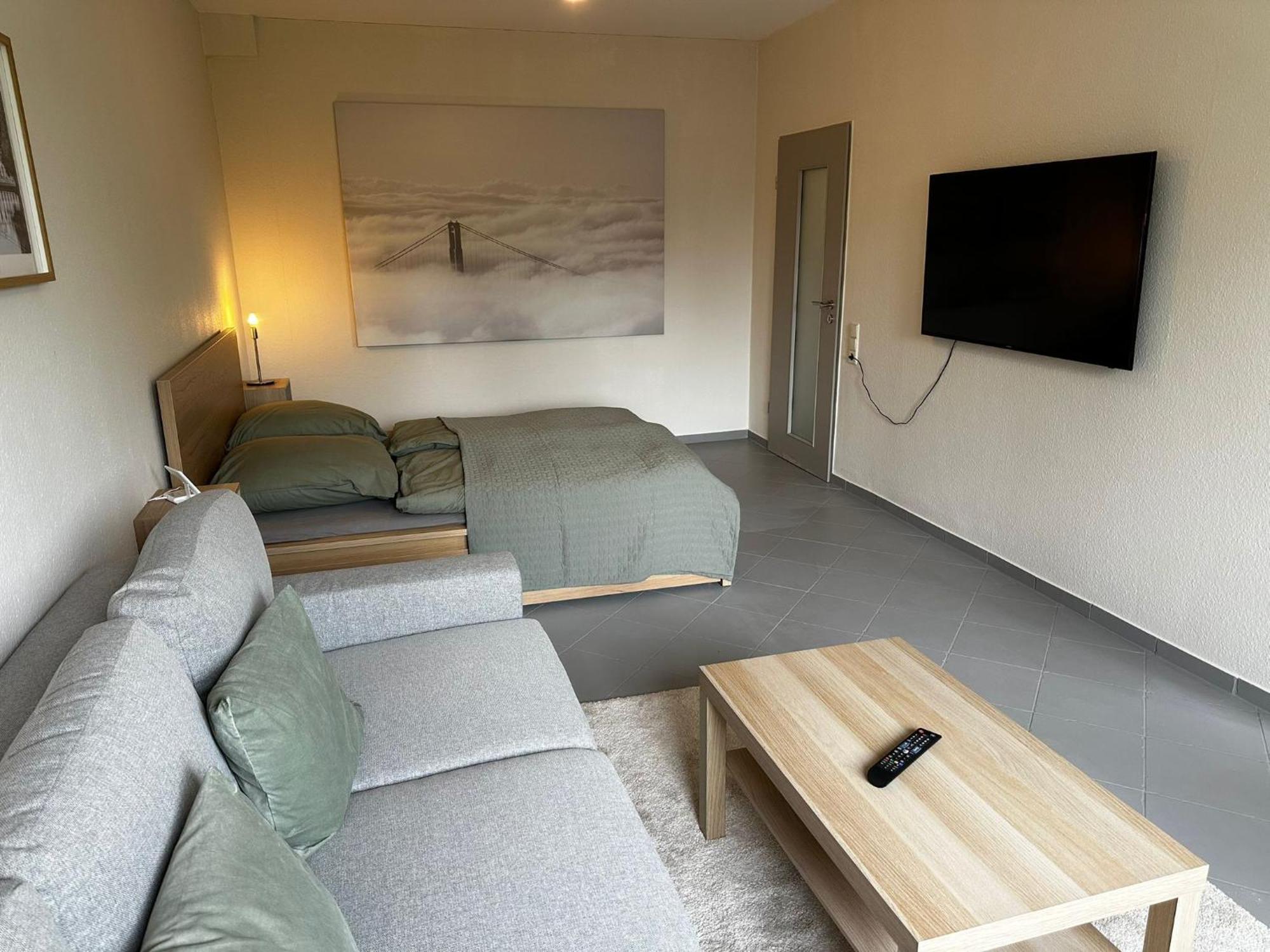 Ferienwohnung Mia Niestetal Экстерьер фото
